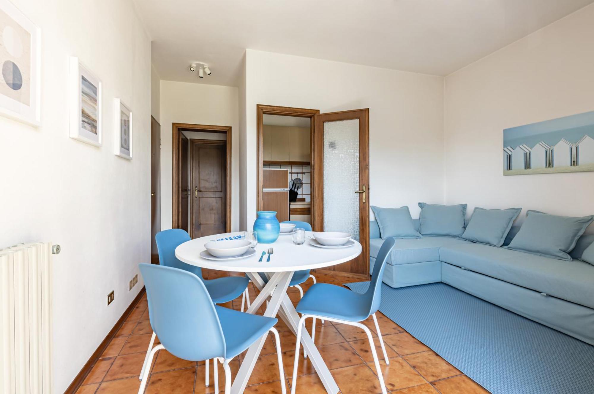 Comfy Apartment With Private Parking Near The Beach! Viareggio Exterior photo